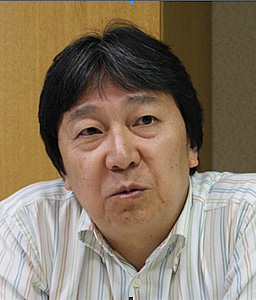 京都工芸繊維大学大学院工芸科学研究科教授 美術工芸資料館長 並木誠士氏